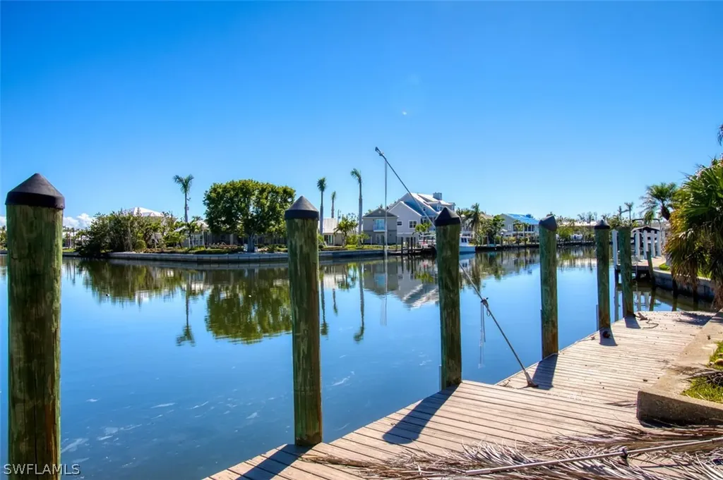 1700 Dixie Beach Boulevard Sanibel FL 33957