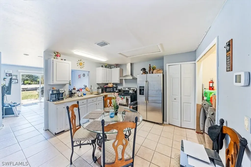 5225-5227 29th Street SW Lehigh Acres FL 33973