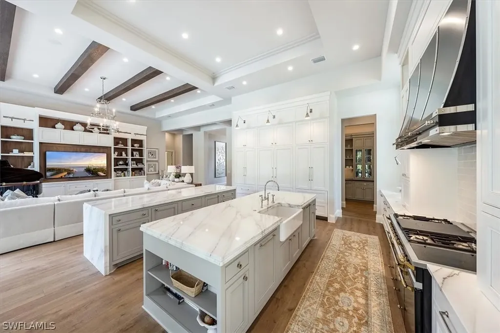 6367 Burnham Road Naples FL 34119