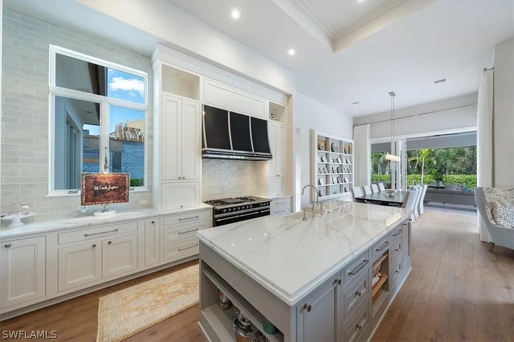 6367 Burnham Road Naples FL 34119