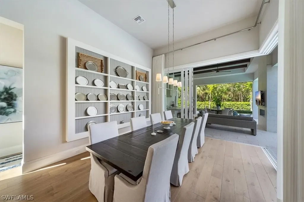 6367 Burnham Road Naples FL 34119