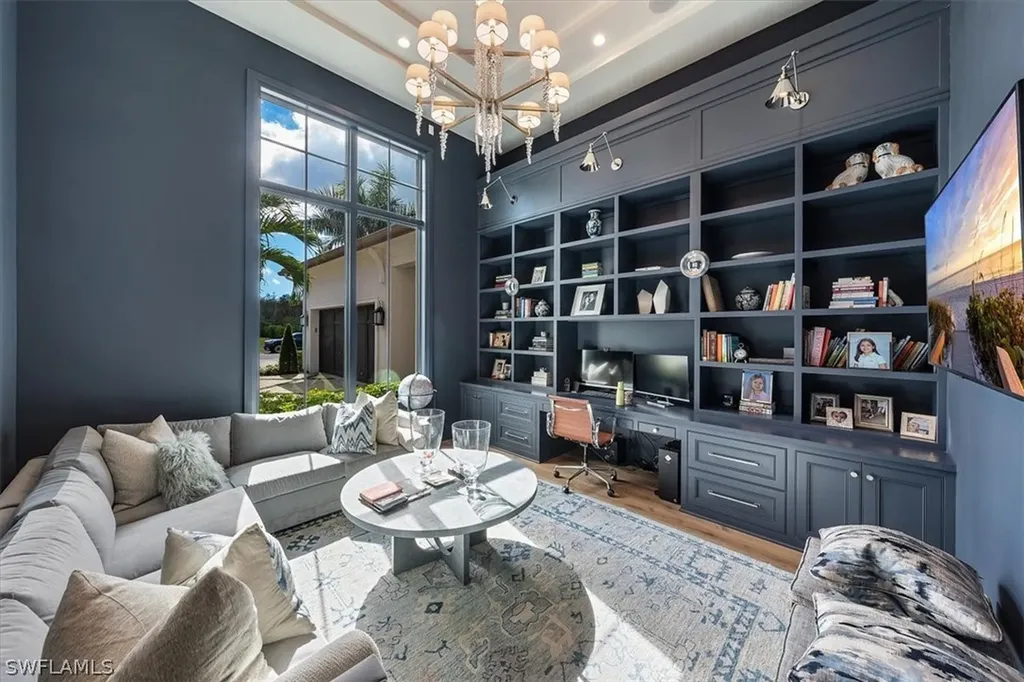 6367 Burnham Road Naples FL 34119
