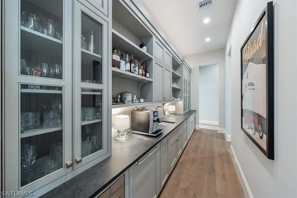 6367 Burnham Road Naples FL 34119