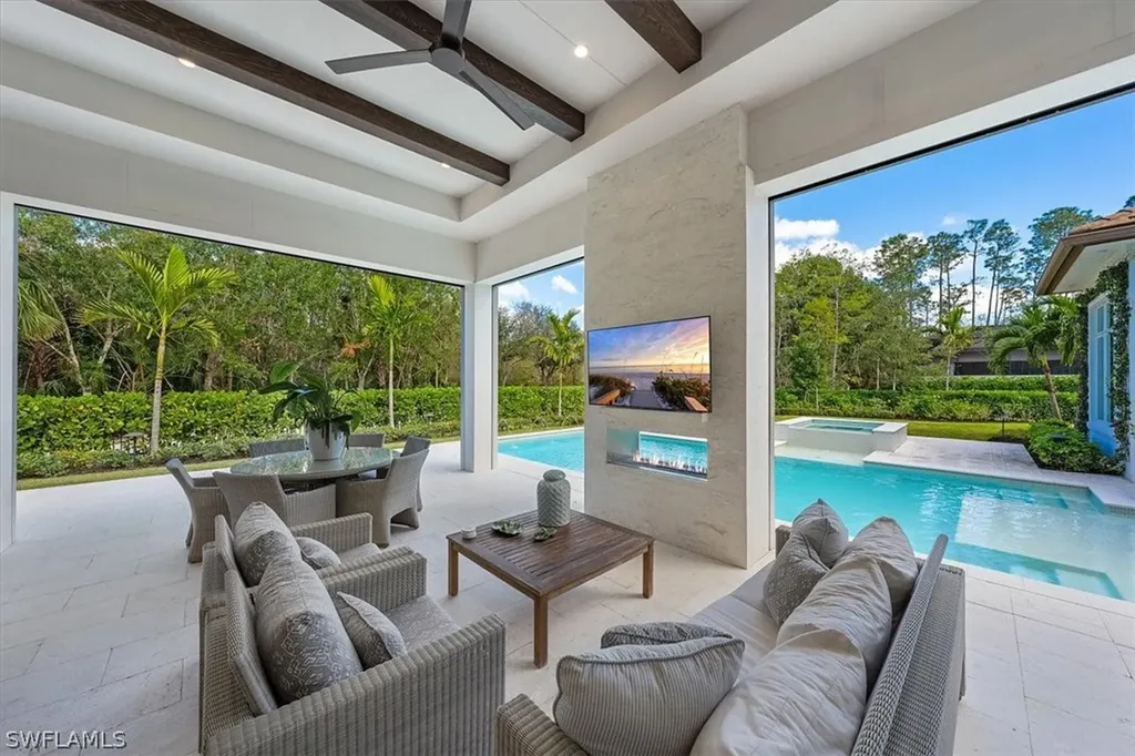 6367 Burnham Road Naples FL 34119