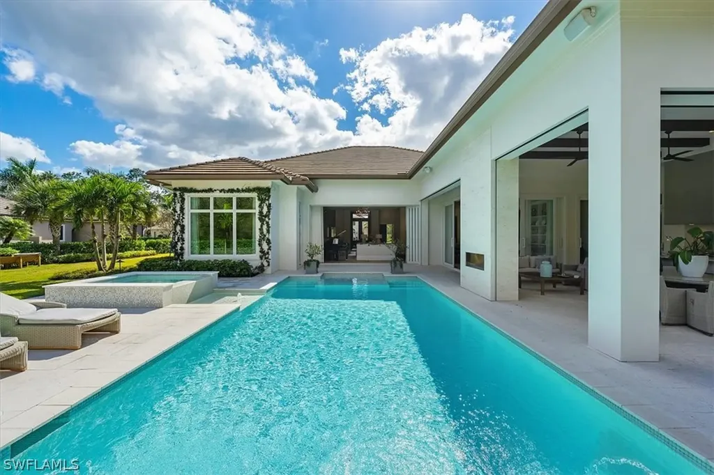 6367 Burnham Road Naples FL 34119