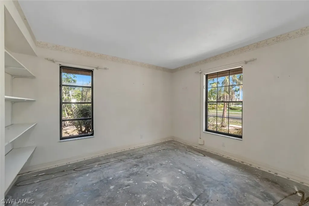 72 N Barfield Drive Marco Island FL 34145