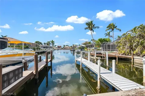 72 N Barfield Drive Marco Island FL 34145