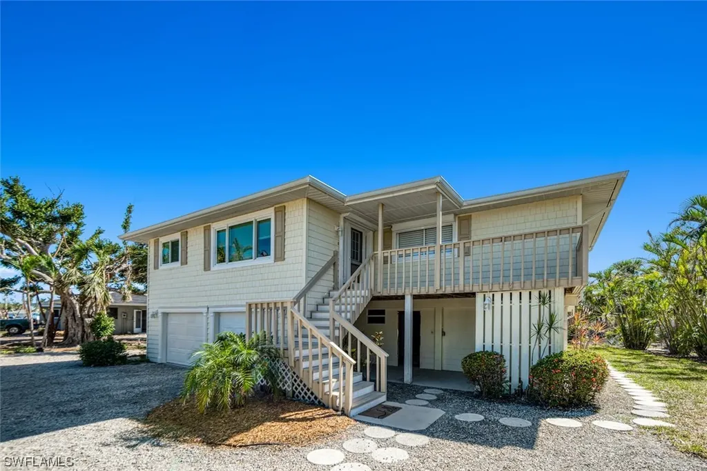 617 E Rocks Drive Sanibel FL 33957