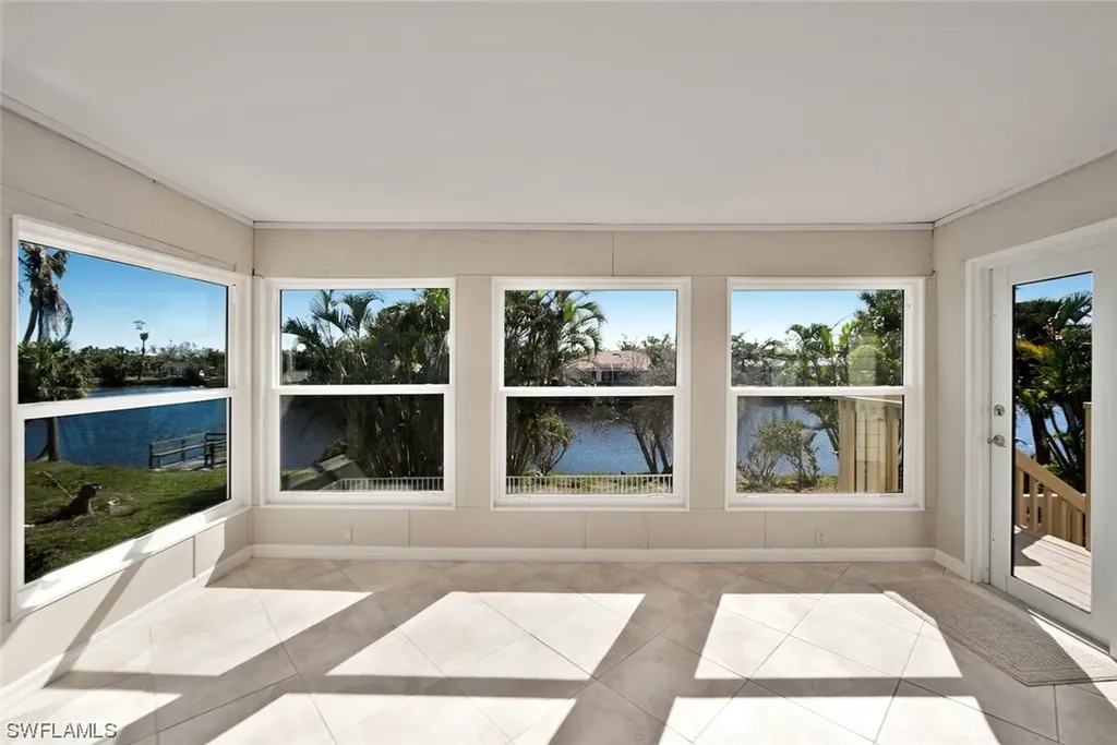 617 E Rocks Drive Sanibel FL 33957