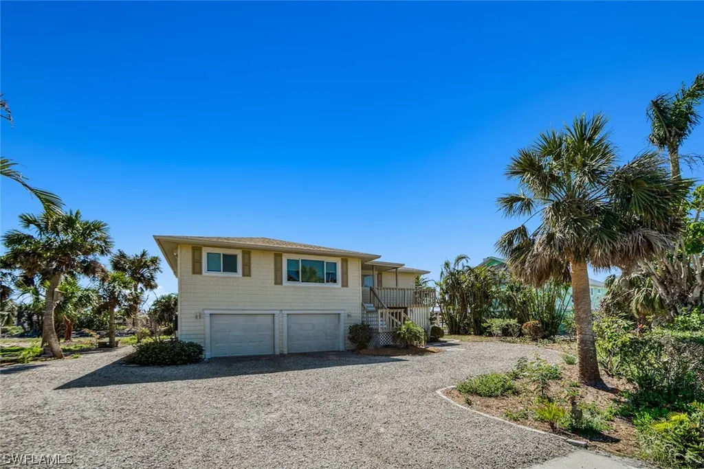 617 E Rocks Drive Sanibel FL 33957