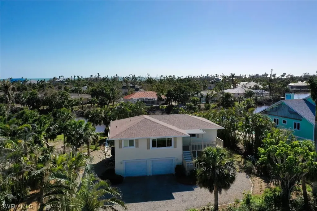 617 E Rocks Drive Sanibel FL 33957