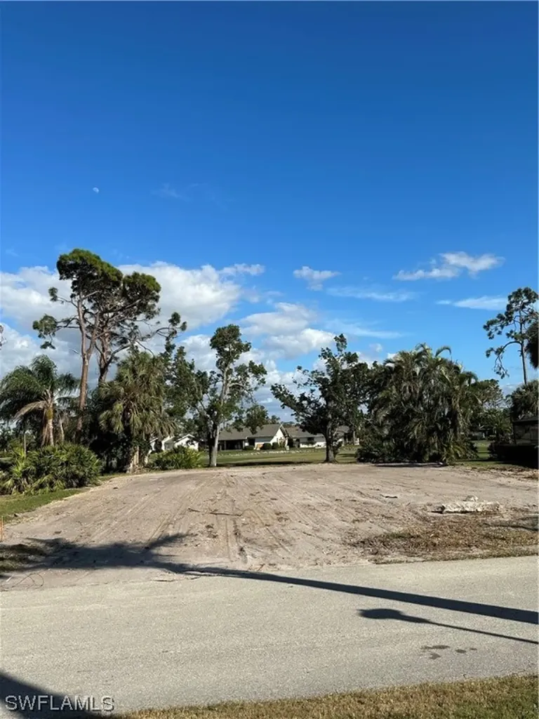 16856 Fox Den Fort Myers FL 33908