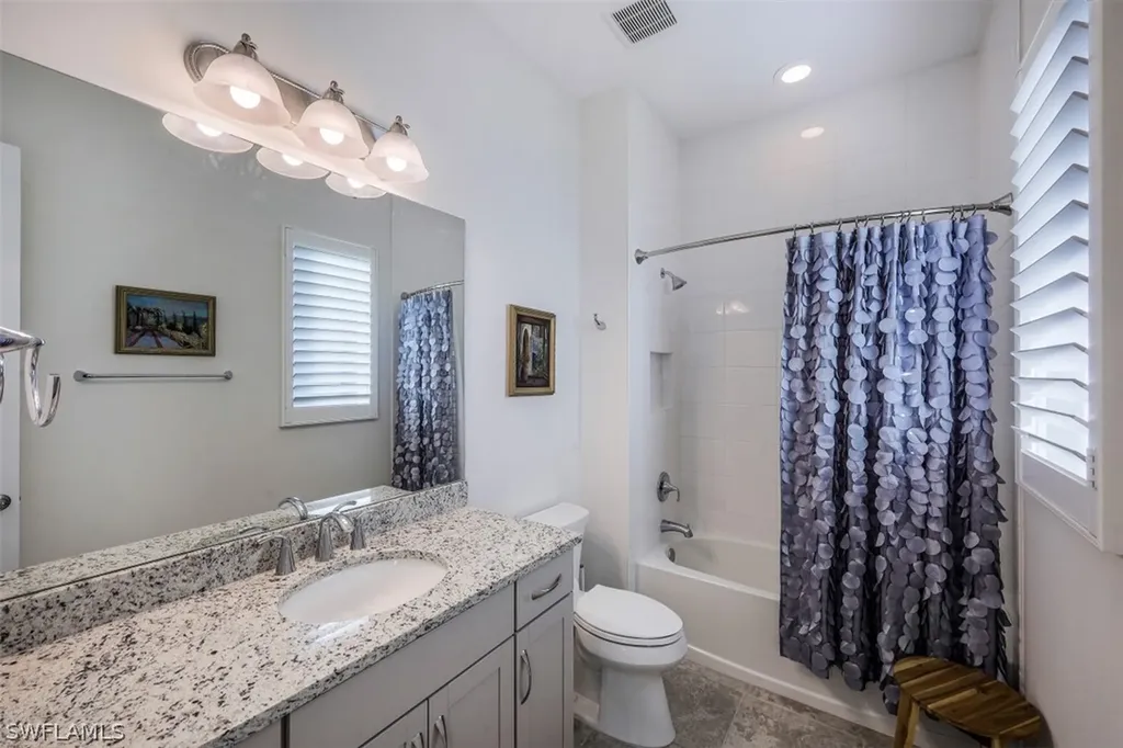 18540 Blue Eye Loop Fort Myers FL 33913