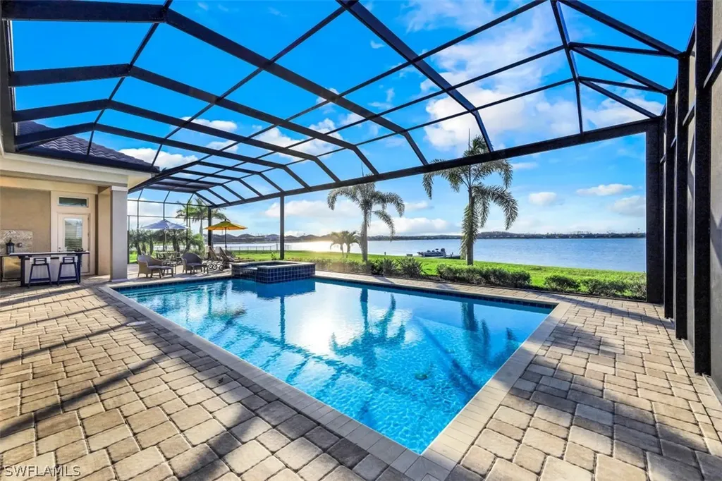 18540 Blue Eye Loop Fort Myers FL 33913