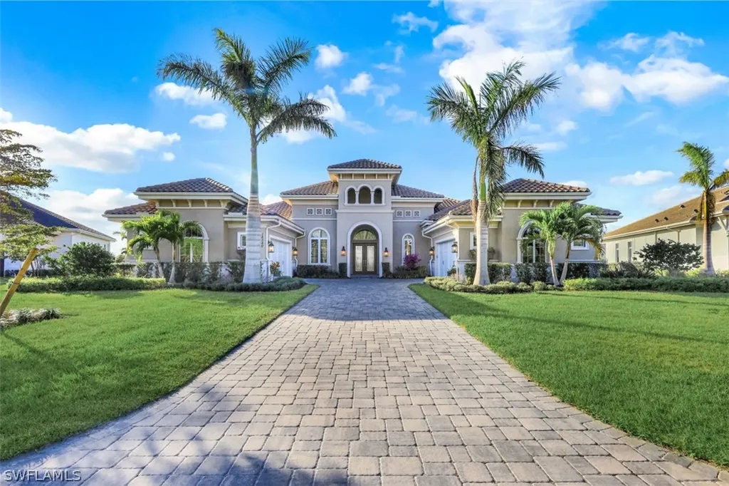 18540 Blue Eye Loop Fort Myers FL 33913