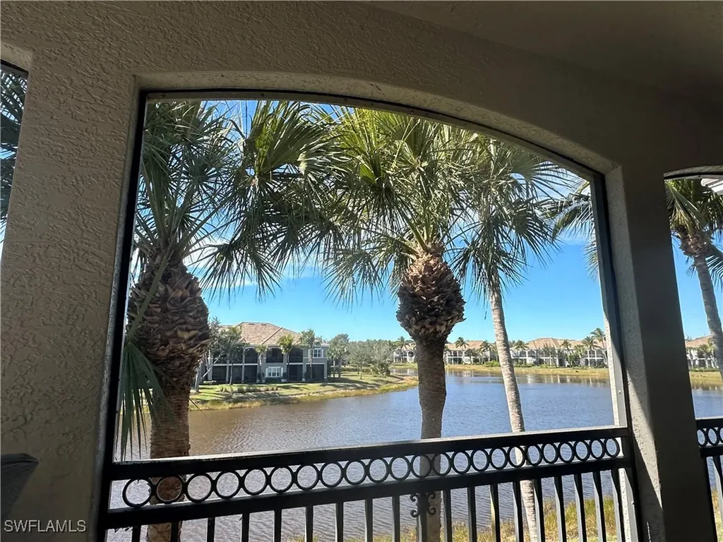 9225 Museo Circle SW Naples FL 34114