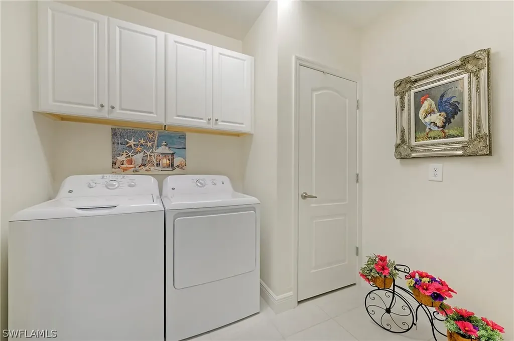 6960 Avalon Circle Naples FL 34112