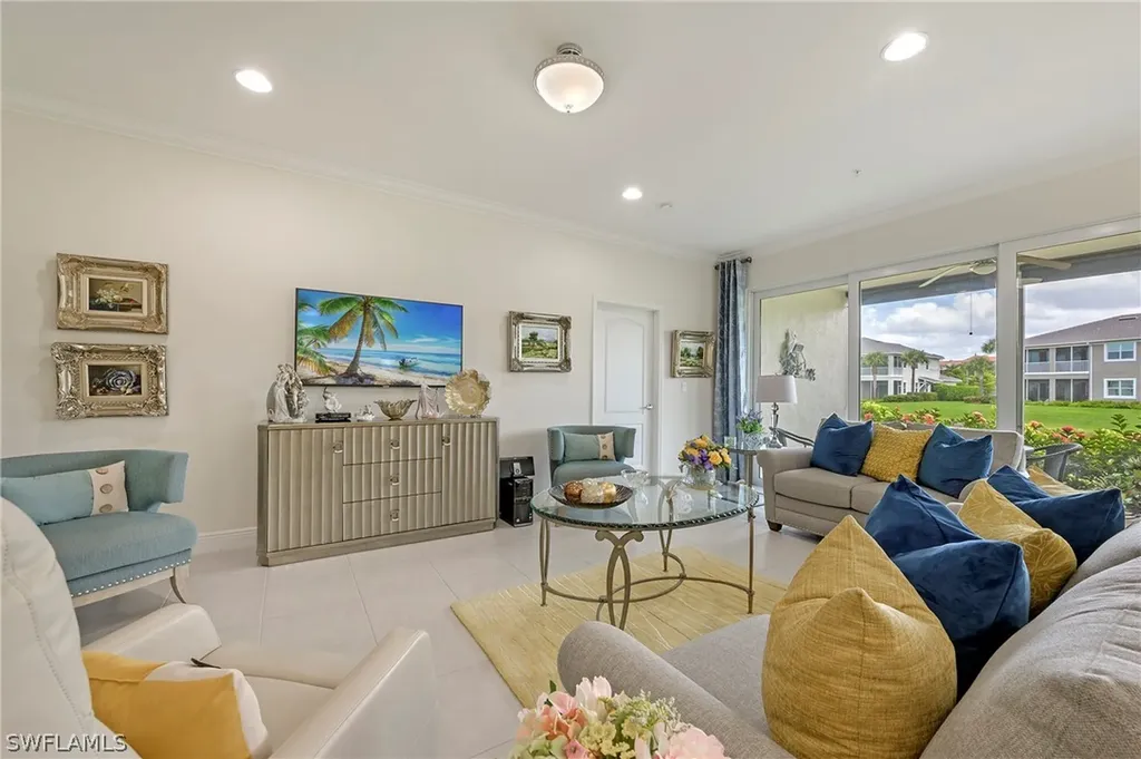 6960 Avalon Circle Naples FL 34112