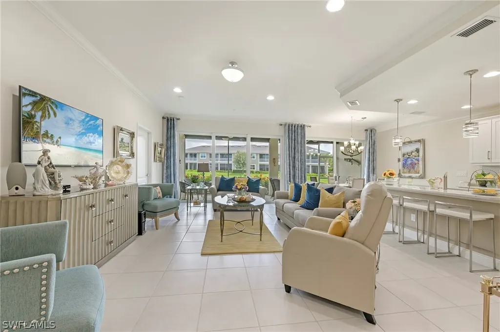 6960 Avalon Circle Naples FL 34112