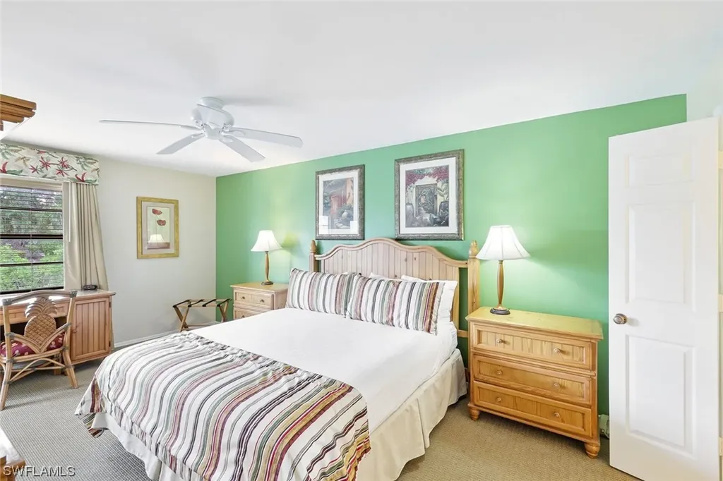 600 Neapolitan Way Naples FL 34103