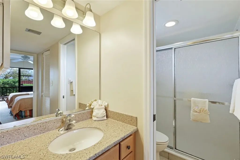 600 Neapolitan Way Naples FL 34103