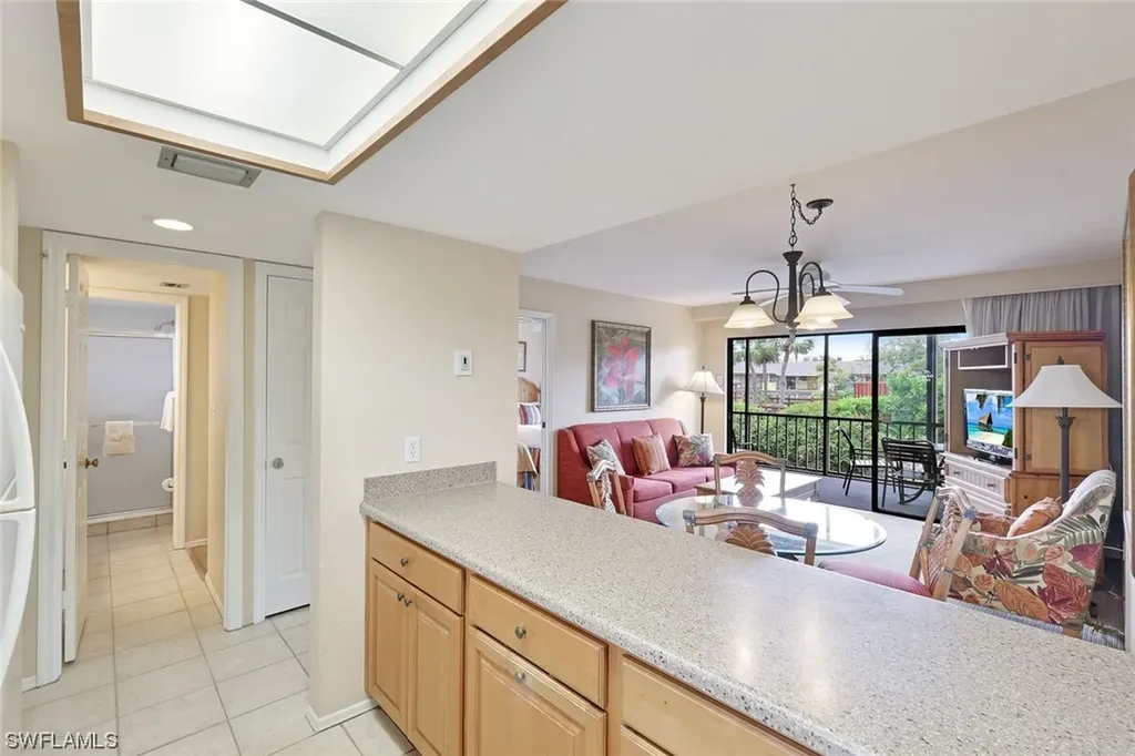 600 Neapolitan Way Naples FL 34103