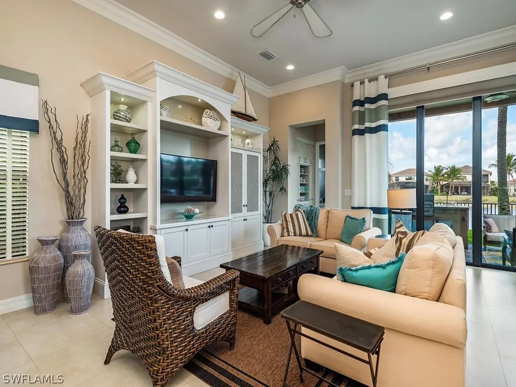 3641 Santaren Court Naples FL 34119