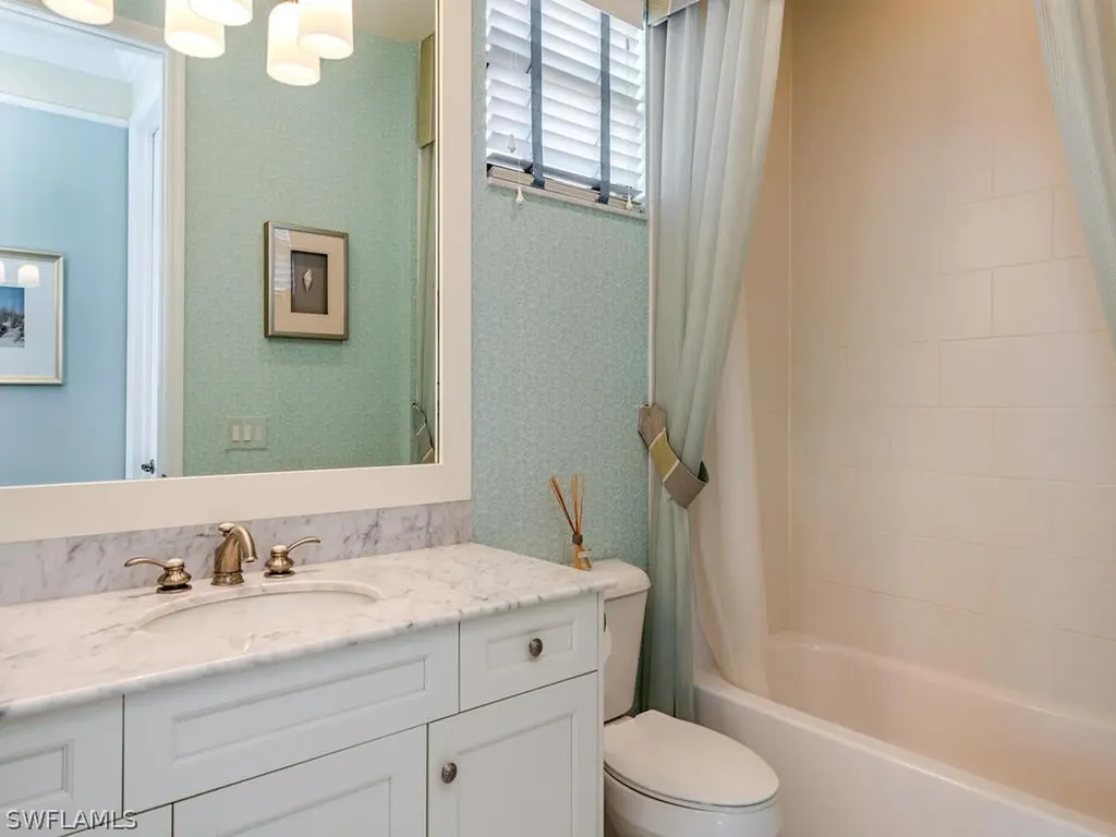 3641 Santaren Court Naples FL 34119