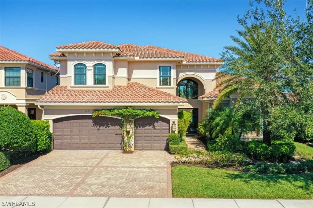 3641 Santaren Court Naples FL 34119