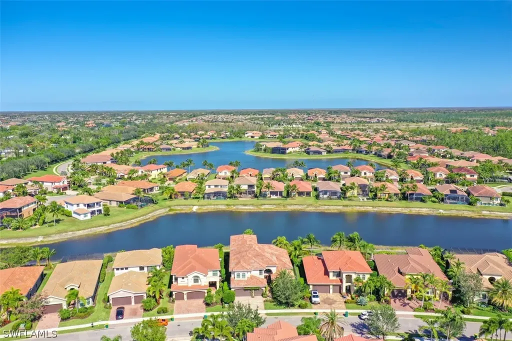 3641 Santaren Court Naples FL 34119