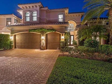 3641 Santaren Court Naples FL 34119