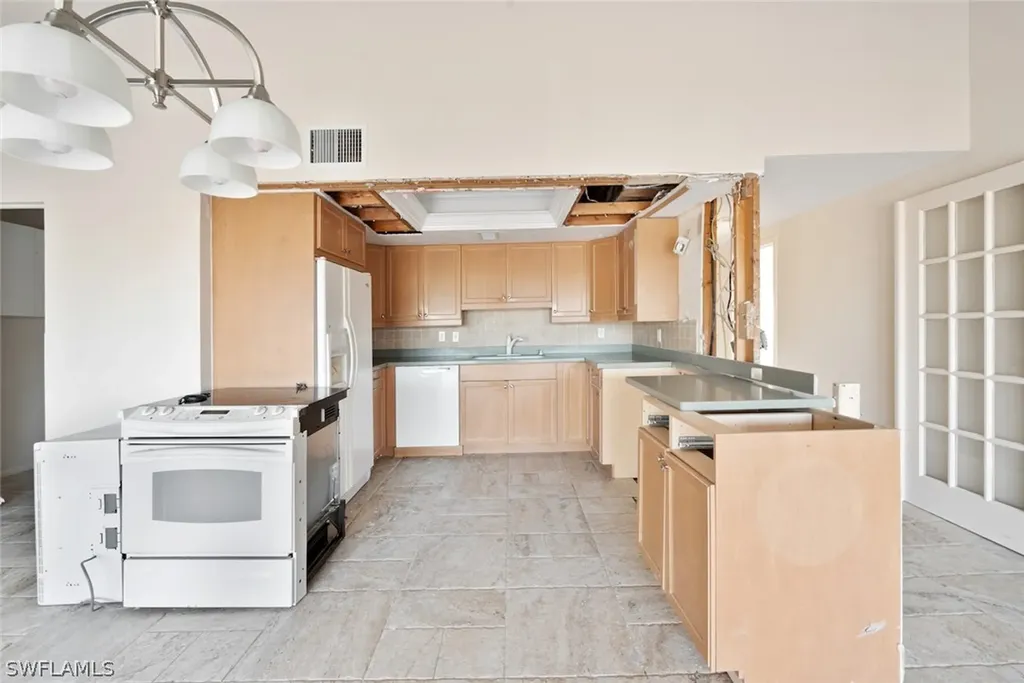 4427 Gulf Pines Drive Sanibel FL 33957