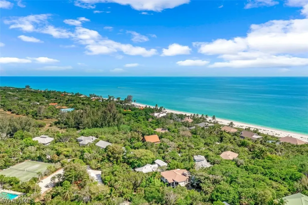 4427 Gulf Pines Drive Sanibel FL 33957