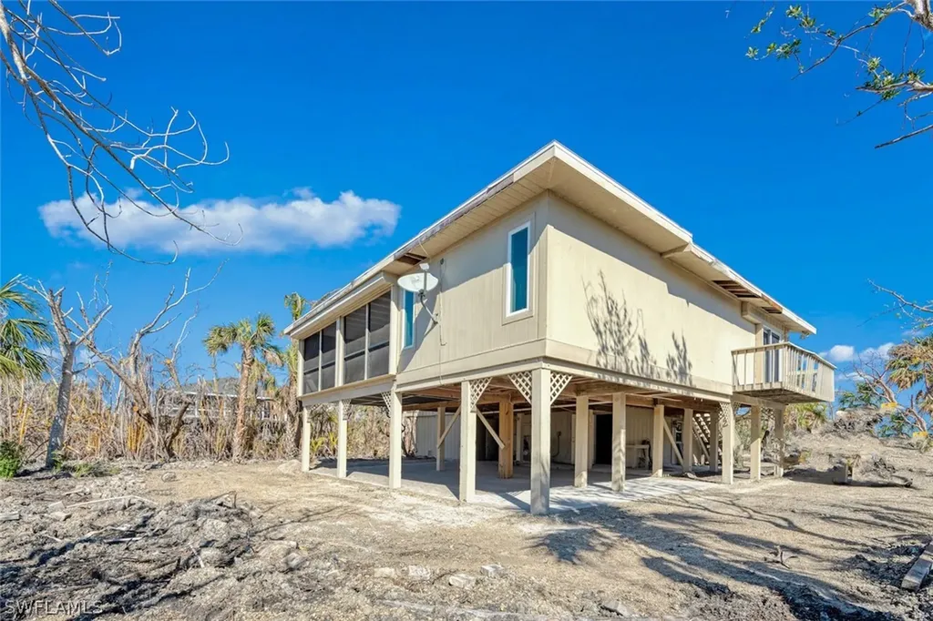 4427 Gulf Pines Drive Sanibel FL 33957
