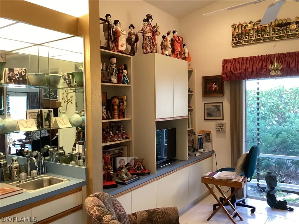 542 Countryside Drive Naples FL 34104