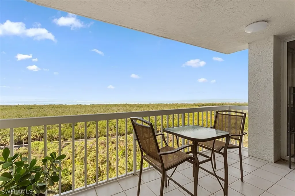 6573 Marissa Loop Naples FL 34108
