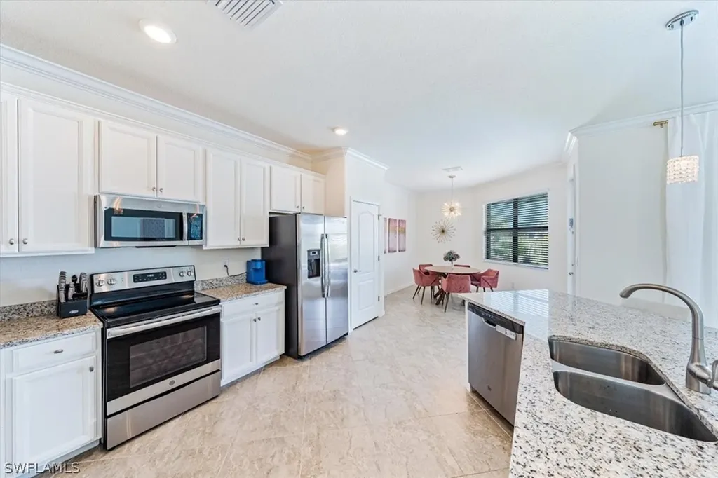 17916 Blossom Hill Court Estero FL 33928