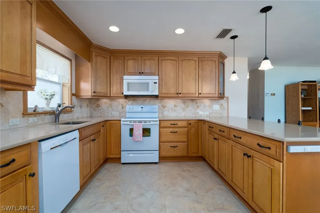 21170/172 Noddy Tern Drive Fort Myers Beach FL 33931
