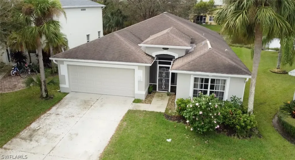 Naples FL, 8431 Hollow Brook Circle