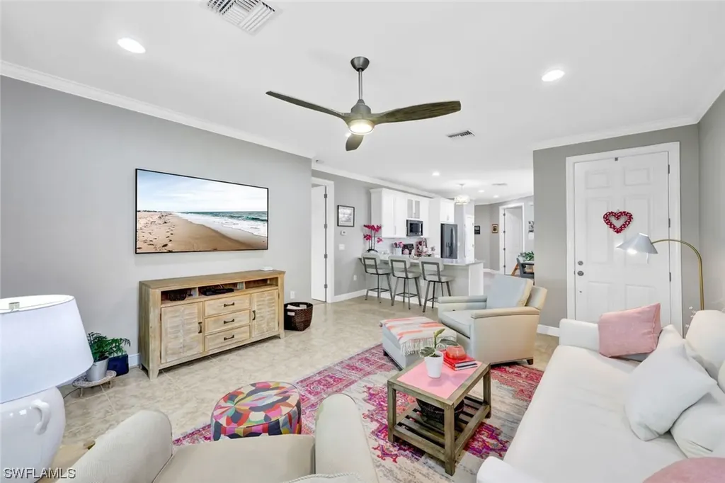 13466 Kent Street Naples FL 34109