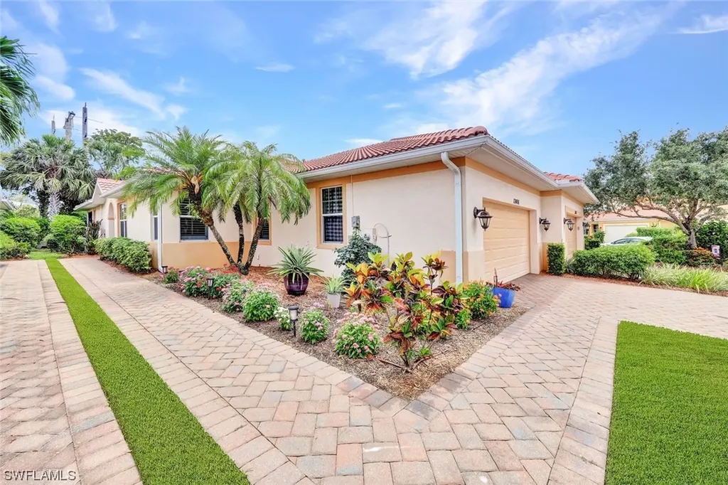 13466 Kent Street Naples FL 34109