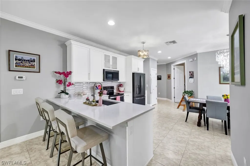 13466 Kent Street Naples FL 34109