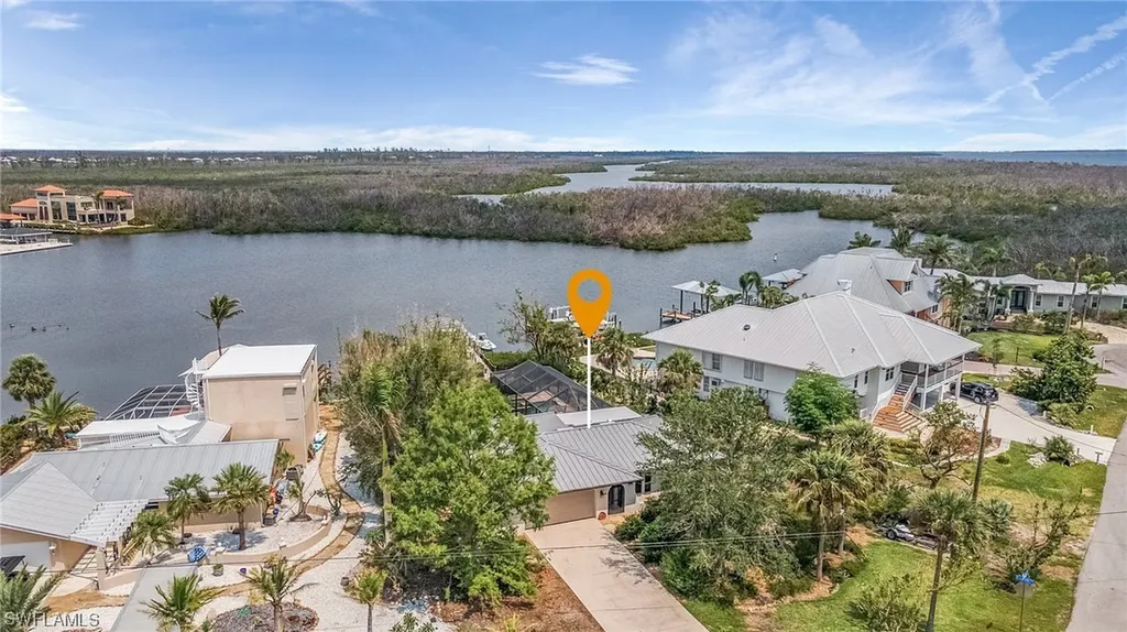 2724 Eighth Avenue St. James City FL 33956