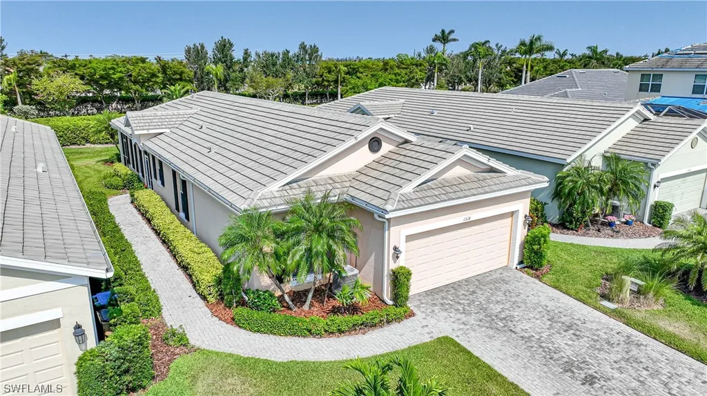 1318 Lavaca Court Cape Coral FL 33991