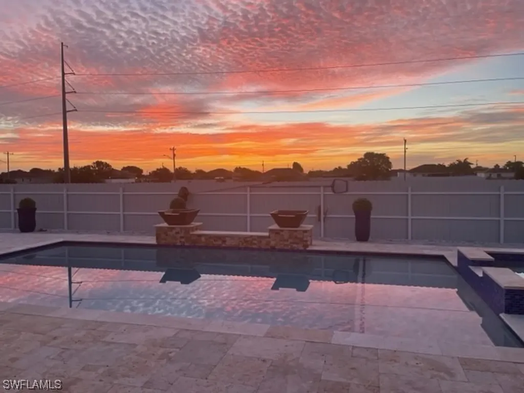 1111 NW Juanita Place Cape Coral FL 33993