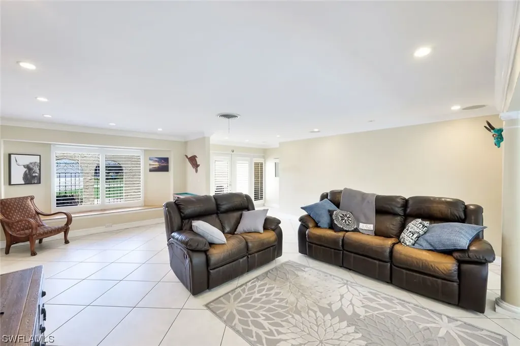 60 9th Street Bonita Springs FL 34134