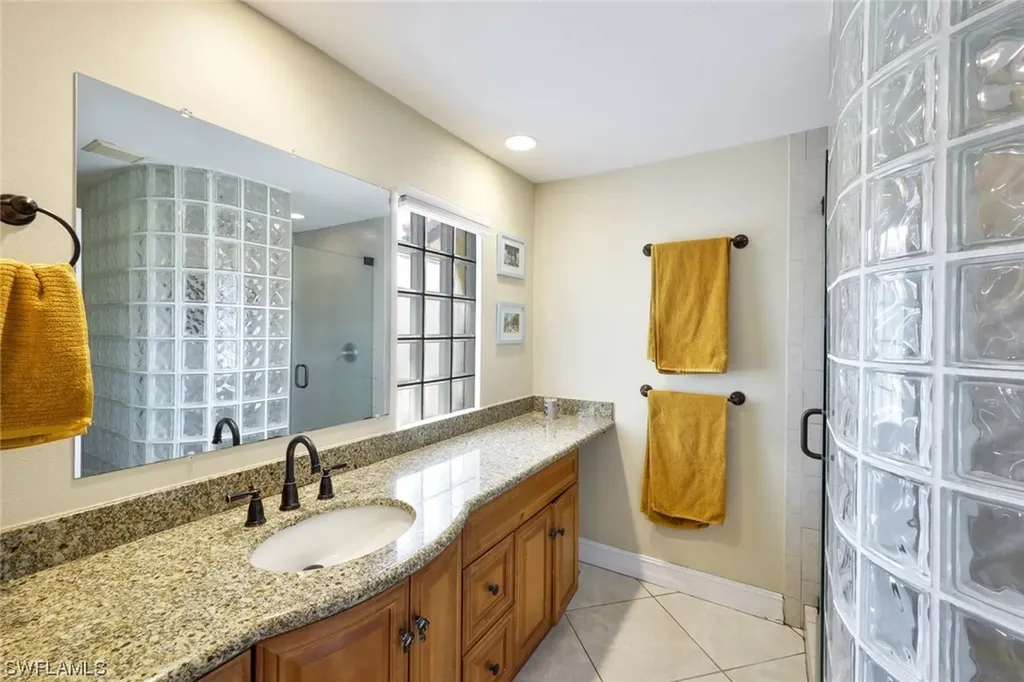 60 9th Street Bonita Springs FL 34134