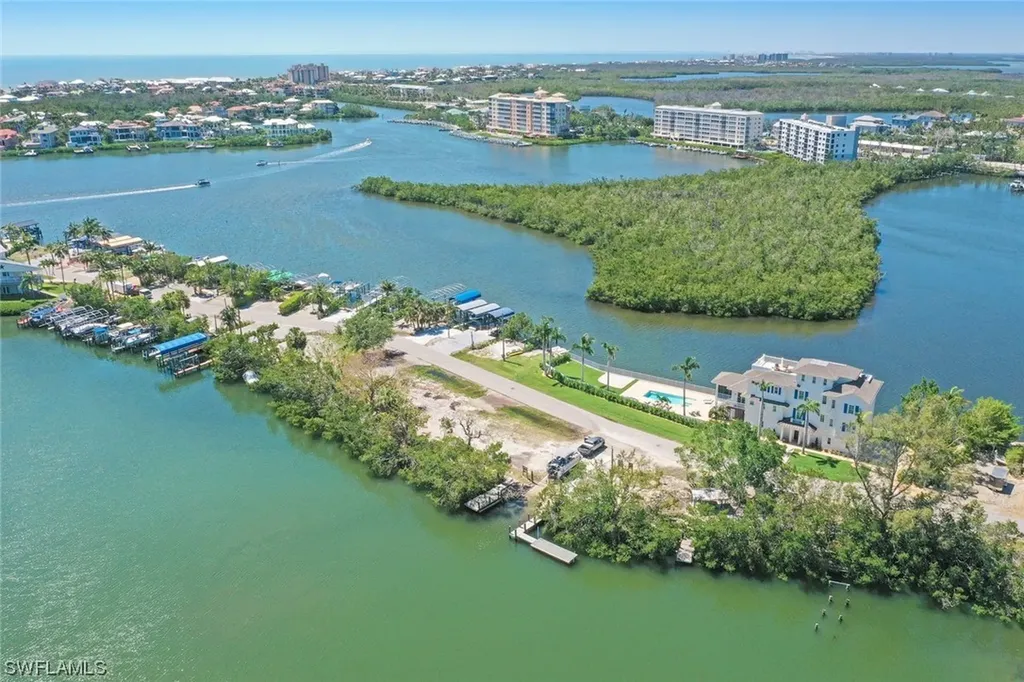 60 9th Street Bonita Springs FL 34134