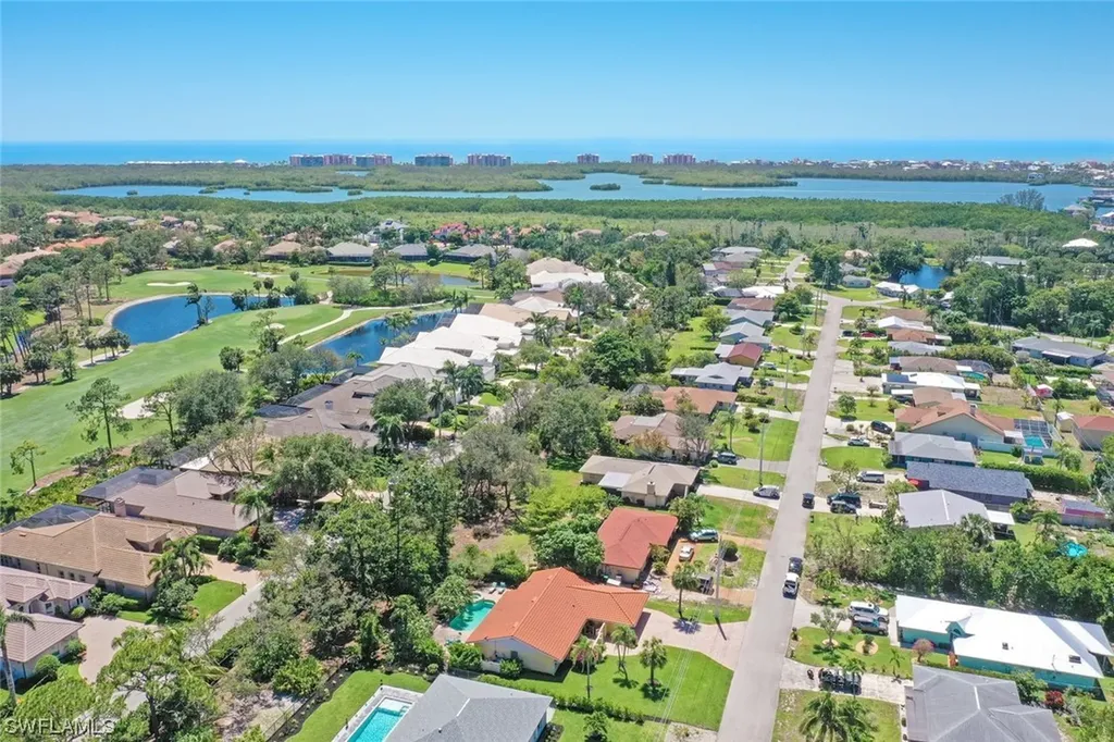 60 9th Street Bonita Springs FL 34134