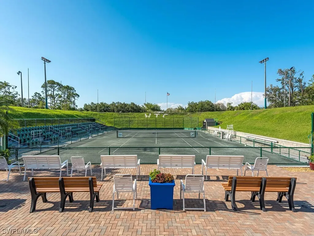 3327 Olympic Drive Naples FL 34105